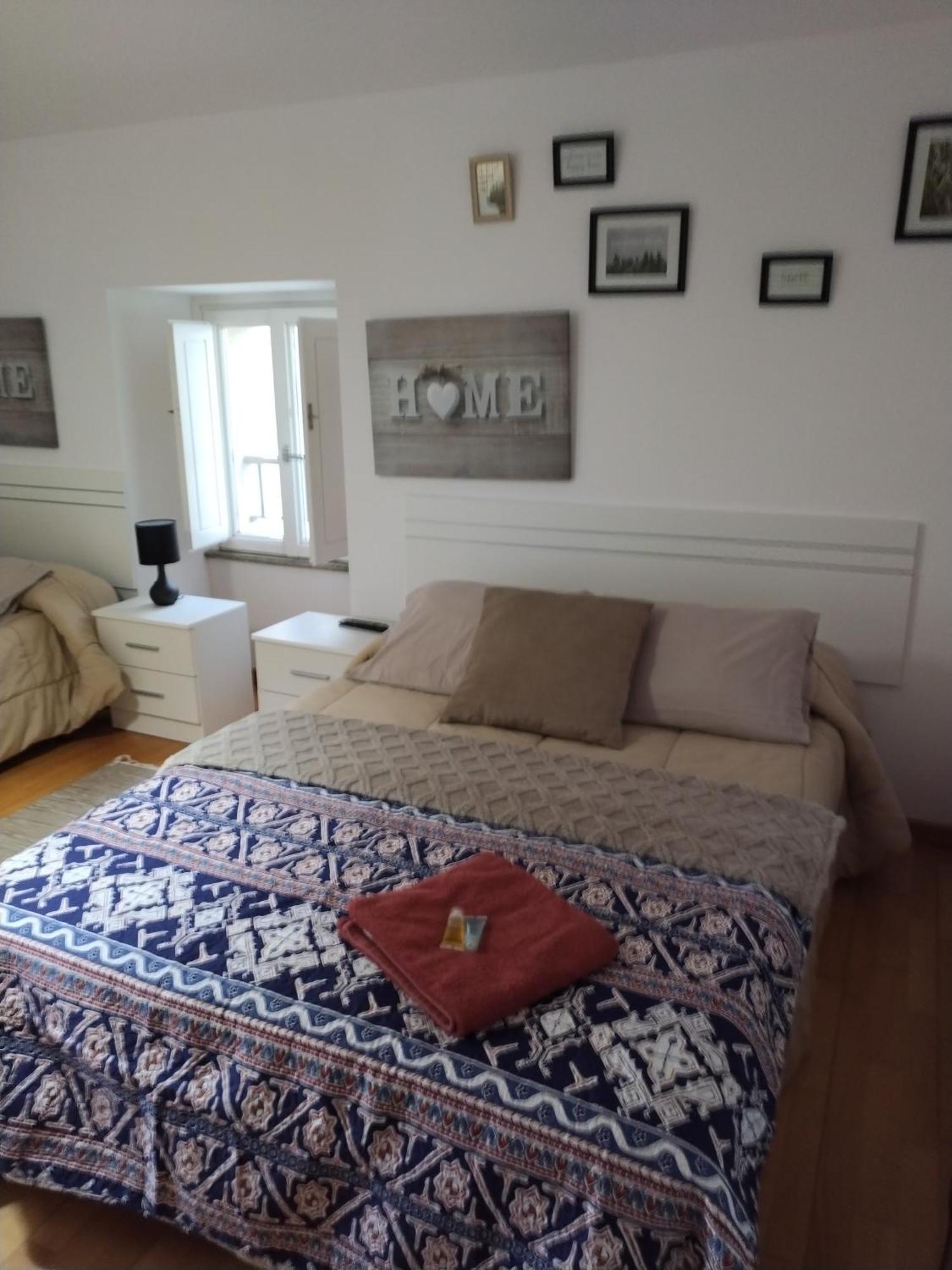 Apartamentos A Parada Do Camino Padrón Eksteriør bilde